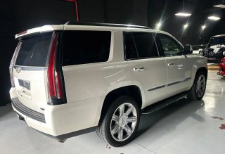 Cadillac escalade luxury  luxury  2015