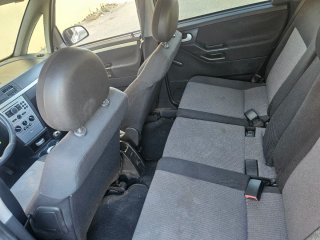 Opel Meriva 2005