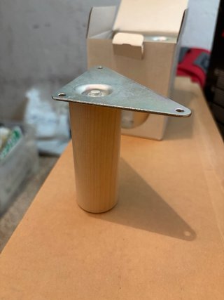 Patas Eket madera