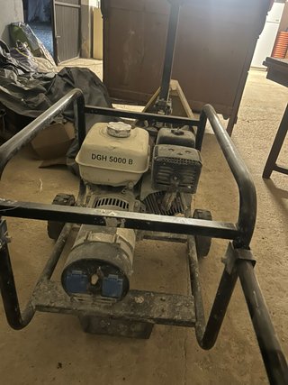 Generador Honda DGH 5000 B