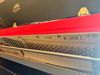 Piano Kawai K-18E Negro Brillante Japonés