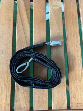 Maletín de cuero negro