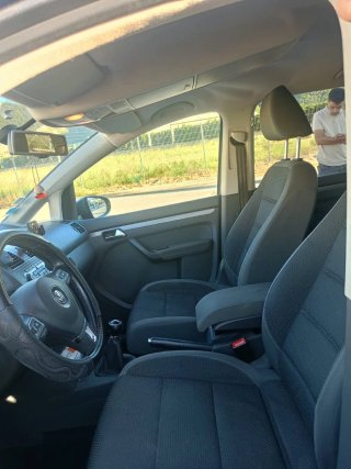 Volkswagen Touran 2011