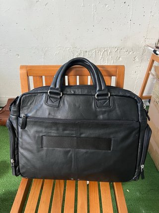Maletín Piquadro Negro Cuero