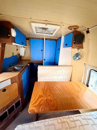 Furgoneta camper original Land rover Shepra 300