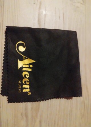 Kit Violín Aileen Premium 4/4 NUEVO + Atril y Acc.