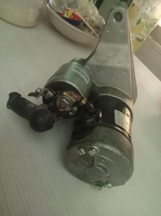 Motor de arranque Nissan LRS02313 LUCAS