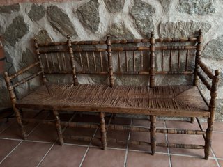 Banco rústico madera y enea