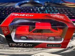 Coche RMZ City Audi Quattro 1980 Rojo