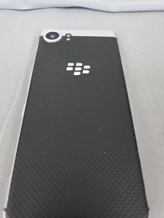 Blackberry KEYone Como NUEVO