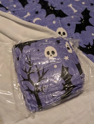 Manta Franela Halloween Murciélagos Calaveras