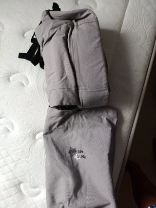 Mochila Portabebés Gris Jane