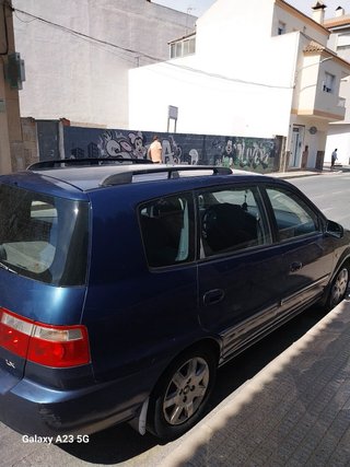 KIA Carens 2003