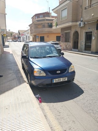 KIA Carens 2003
