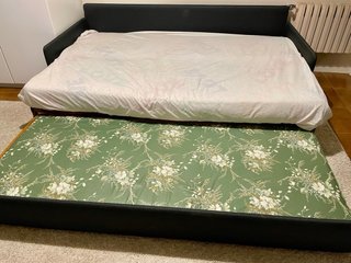 Sofá Cama Negro con Cama Nido