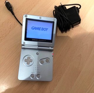 Nintendo Game Boy Advance SP Plata