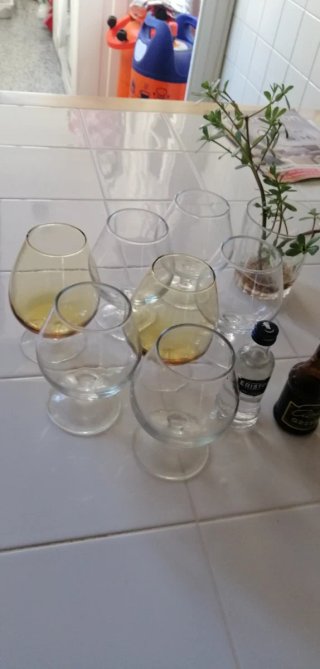 Juego 7 copas de coñac