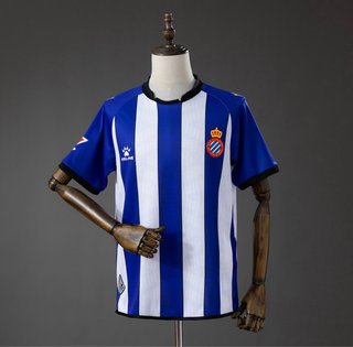 Camisetas de Fútbol Retro y Actuales