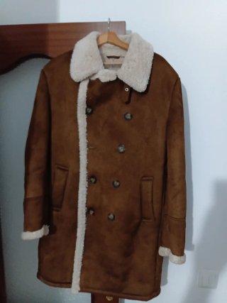 Abrigo borrego marrón y beige