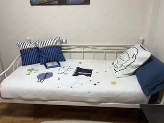 Cama nido metálica blanca
