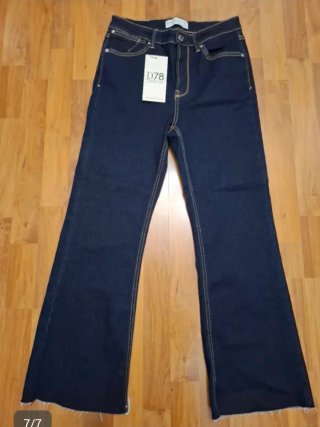 Vaqueros Stradivarius campana nuevos
