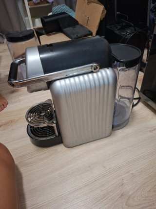 Cafetera Nespresso Zenius Profesional
