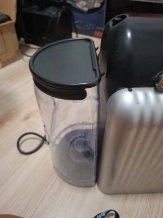 Cafetera Nespresso Zenius Profesional