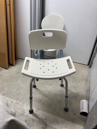 Silla de ducha regulable