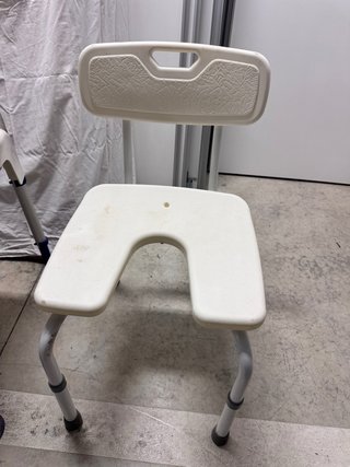 Silla de ducha regulable