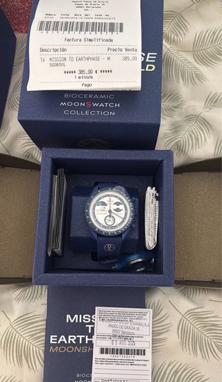 Swatch x Omega Mission to Earthphase