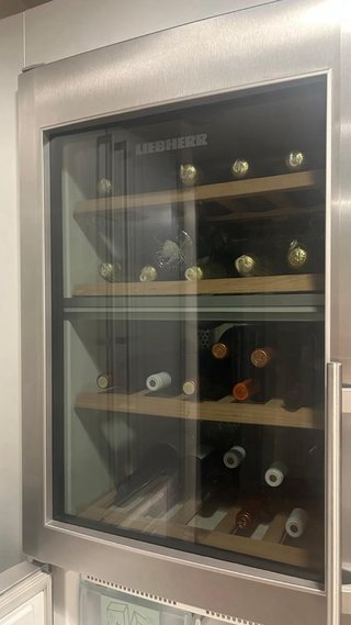 Congelador + Vinoteca Liebherr - Acero Inoxidable