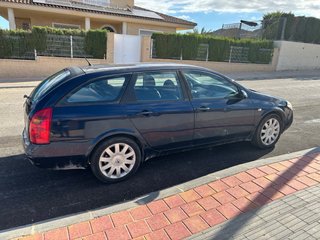 Nissan Primera 2003 adaptado
