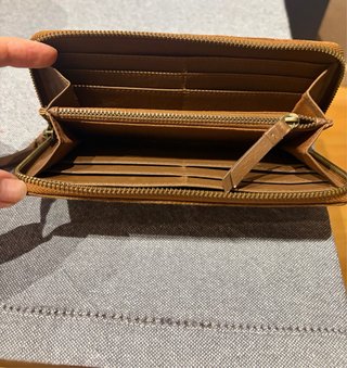 Cartera Larga Cremallera Ante Marrón