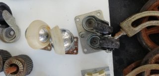 Lote de ruedas variadas