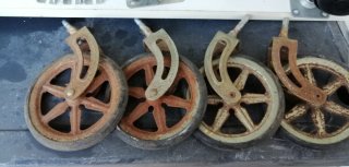 Lote de ruedas variadas