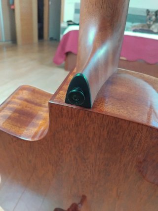 Guitarra Lag Tramontane T88 DCE Electroacústica