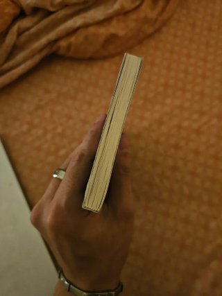 Buchi Bianchi dietro l'orizzonte Carlo Rovelli