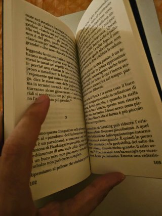 Buchi Bianchi dietro l'orizzonte Carlo Rovelli
