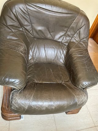 Sofá y sillones de piel para restaurar