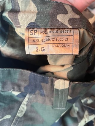 Ropa militar camuflaje precio por unidad
