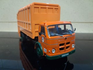 Pegaso Comet Basurero 1/43