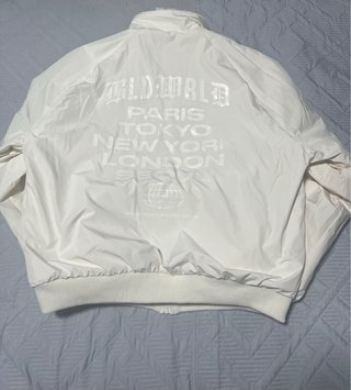 Chaqueta polar Bershka beige talla M