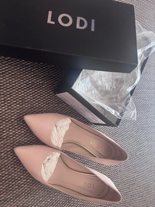 Zapatos LODI rosa claro