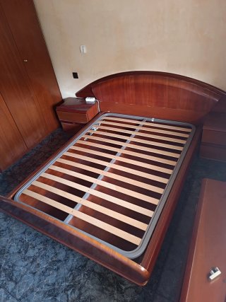 Canapé Madera Caoba con Somier Laminas