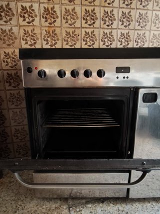 Cocina de gas BALAY con horno