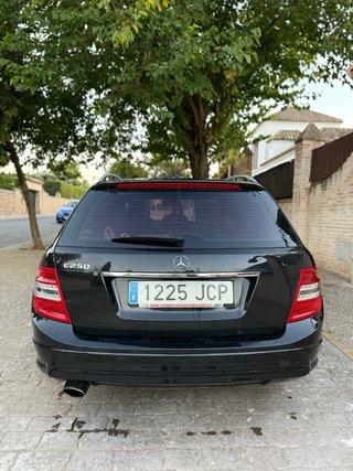 Mercedes-Benz Clase C 250 CDI AMG