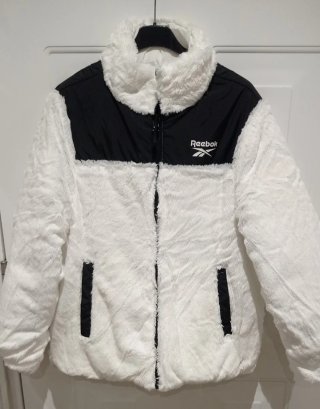 Anorak Reebok Negro y Blanco
