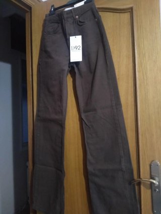Pantalón vaquero Stradivarius D92 T:32