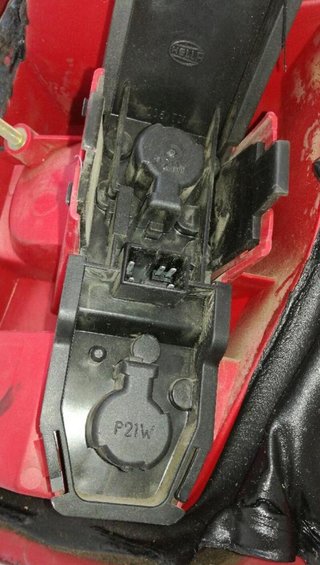 281847 piloto tras izq 265551f505 nissan micra k11