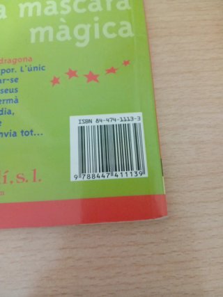 Lila la dragona i la màscara màgica